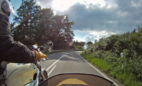 Motorrad-Gespannfahrt über die Hellefelderhöhe