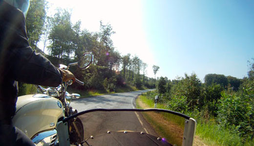 Motorradgespannfahrt über Gut Stiepel im Sauerland