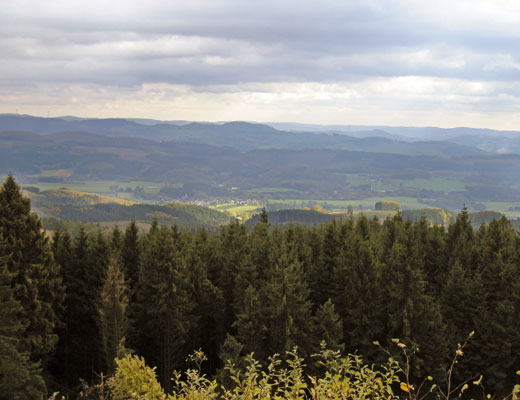 Aussicht vom Oberen Staubecken des Pumspeicherwerks der Emark