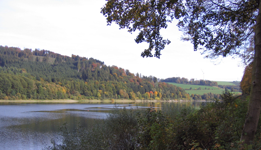 Frühherbst am Hennesee