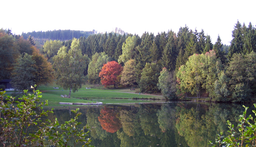 Blick auf den Esmecke-Stausee